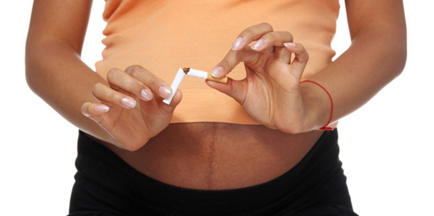 Schwangere mit Zigarette; Psychopharmaka