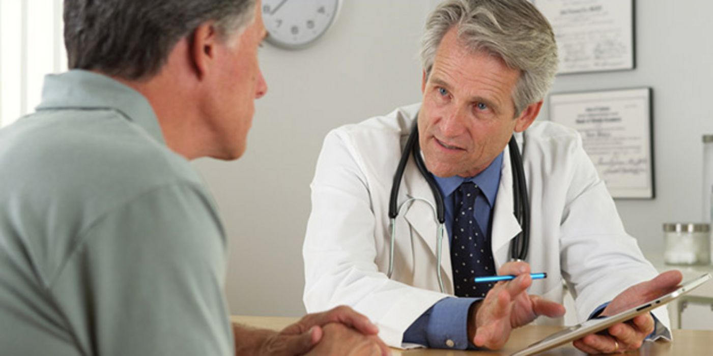Prostatakrebs lässt sich auf verschiedene Weise behandeln.