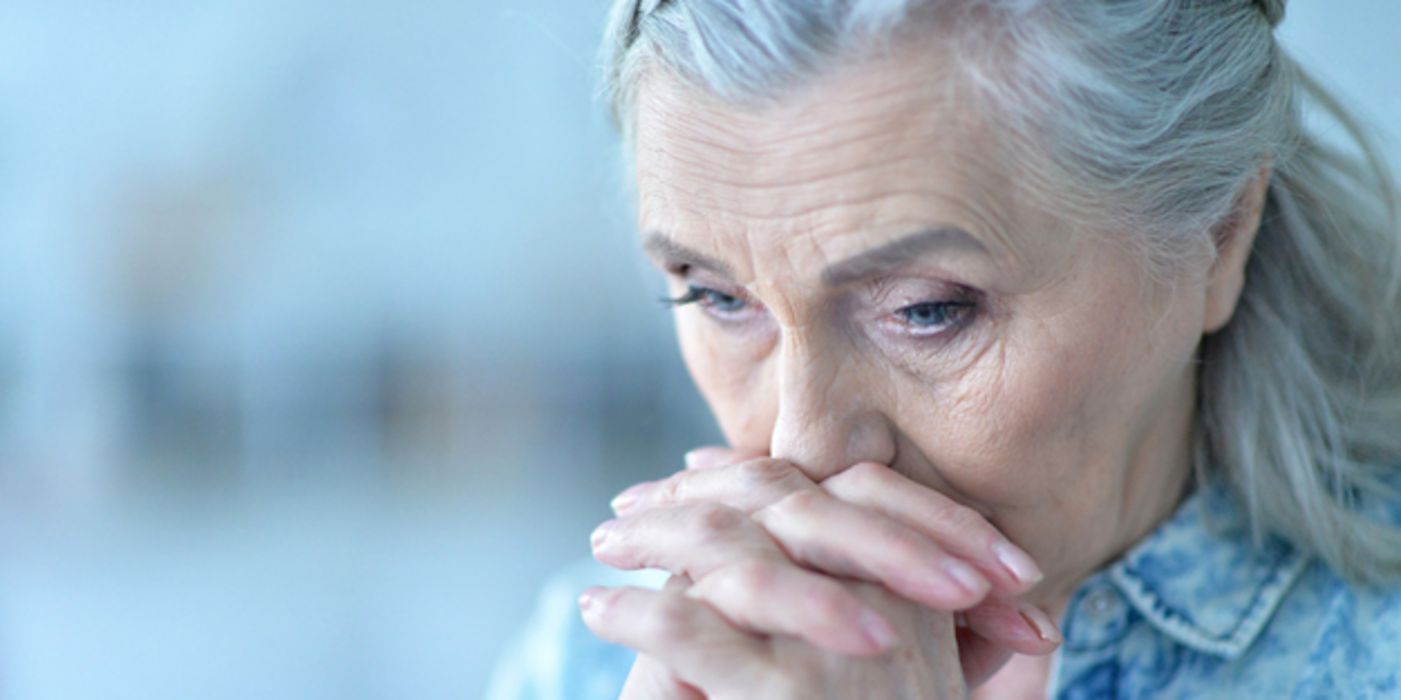 Bei Senioren wird eine Depression noch häufiger als bei jüngeren Menschen übersehen. 