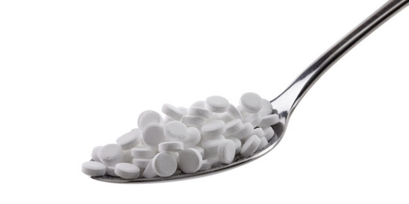 Löffel mit Süßstoff-Tabletten