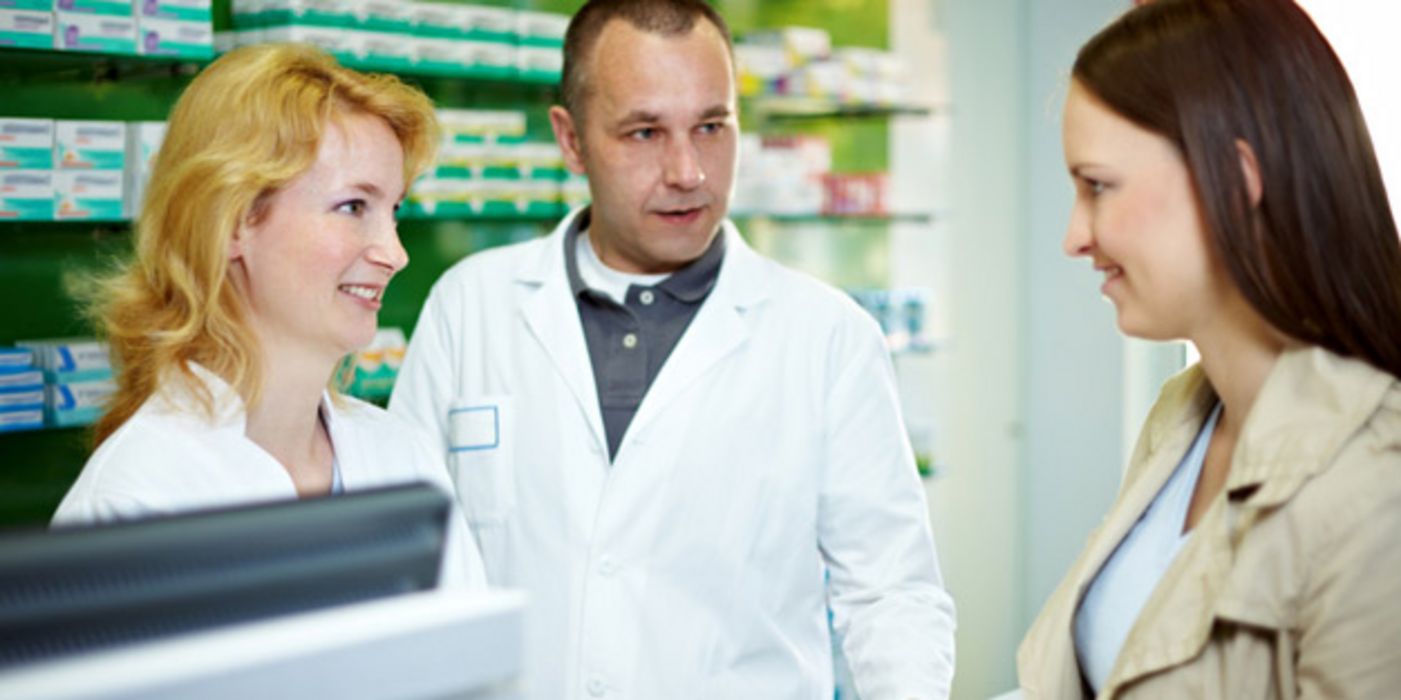 Apotheken beschäftigen mehr pharmazeutisches Personal für die Versorgung der Bevölkerung mit Arzneimitteln.