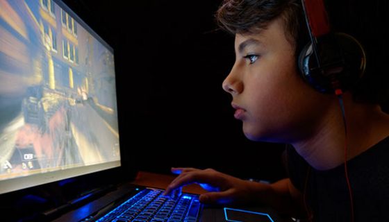 Online-Gaming reduziert das Gehirnvolumen.