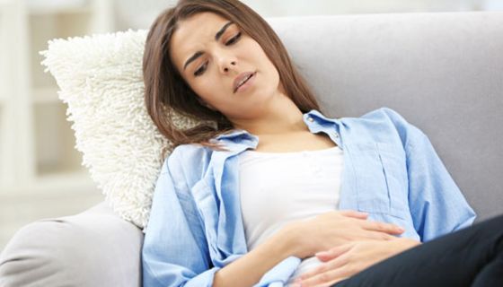 Die Behandlung des Reizdarm-Syndroms muss sich verbessern, fordern Experten.