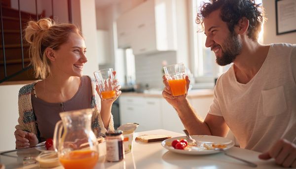 Stress reduzieren: Wie ein gesundes Frühstück, genügend Schlaf und Bewegung dabei helfen