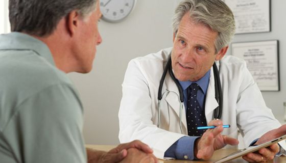Prostatakrebs lässt sich auf verschiedene Weise behandeln.