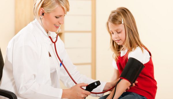 Bluthochdruck bei Kindern und Jugendlichen: Verdopplung in 20 Jahren