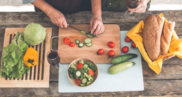 Obst und Gemüse könnten vor Demenz schützen.