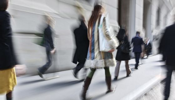 Hektisches Treiben auf dem Arbeitsweg