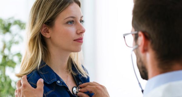 Ob es sich um eine Lungenentzündung oder Bronchitis handelt, ist nicht immer einfach zu unterscheiden.