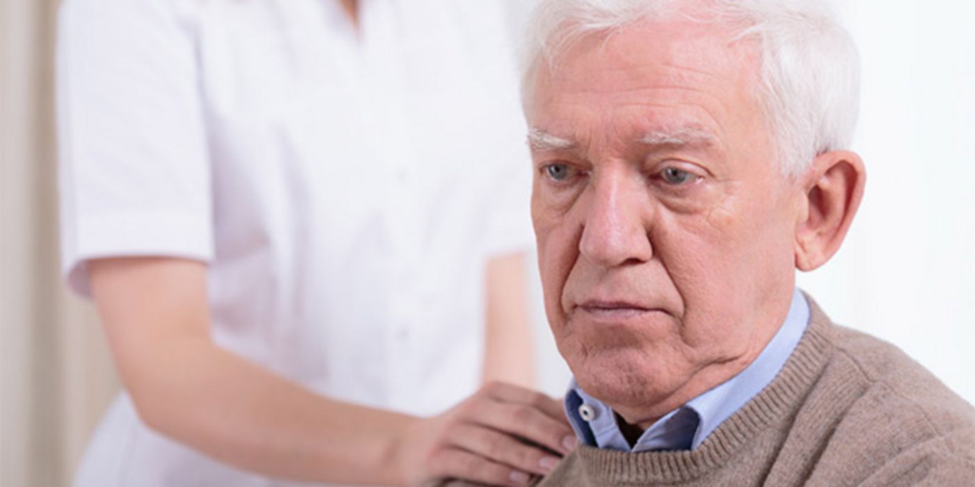Experten vermuten, dass die Alzheimer-Erkrankung schon viele Jahre vor den ersten Symptomen beginnt.