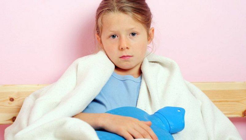 Kinder mit Verdacht auf einen Harnwegsinfekt gehören immer zum Arzt.