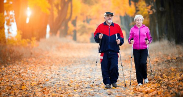 Durch Sport und gesunde Ernährung lassen sich die Cholesterinwerte senken. Doch so niedrig wie in der Studie kommt man nur mit speziellen Medikamenten.