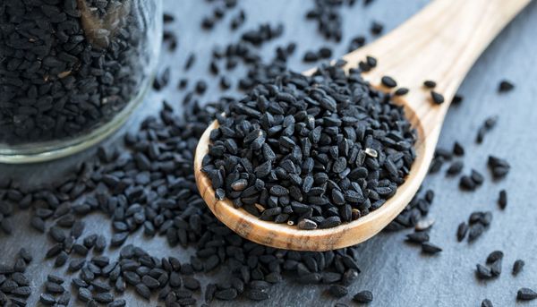 Schwarzkümmel senkt den Cholesterinspiegel