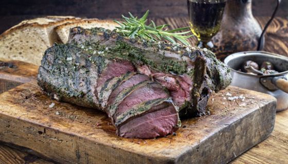 Wildfleisch kann krankmachende Parasiten enthalten.