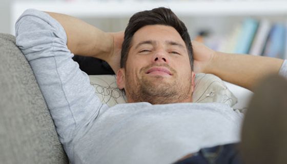 Stress im Job kann den Schlaf beeinträchtigen.