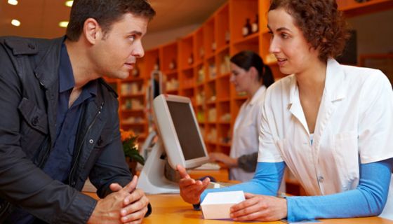 Der Patientenbeauftrage vermittelt Kontakte zwischen Apothekern, Selbsthilfegruppen, Patientenverbänden und Selbsthilfekontaktstellen.
