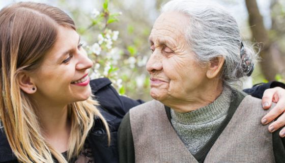Alzheimer ist bislang nicht heilbar.