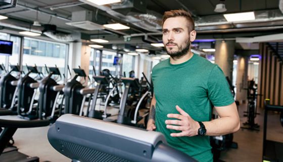 Sport verbessert die Darmflora.