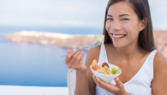 Drei Portionen Obst pro Tag senken das Brustkrebsrisiko.
