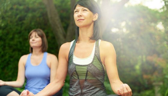Meditation ist für Menschen mit chronischem Schmerz eine interessante Therapie-Ergänzung.