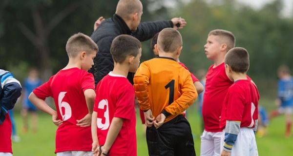 Fußballtrainer haben häufiger Probleme mit der Stimme als gedacht.