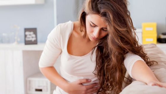 Im ersten Drittel der Schwangerschaft leiden viele Frauen unter Übelkeit und Erbrechen. 