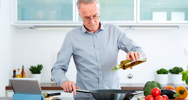 Butter durch Pflanzenöle zu ersetzen, lohnt sich.