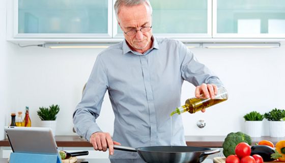 Butter durch Pflanzenöle zu ersetzen, lohnt sich.