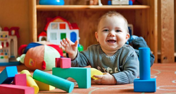 Kinder müssen sich mehr bewegen und weniger Zeit im Sitzen verbringen.