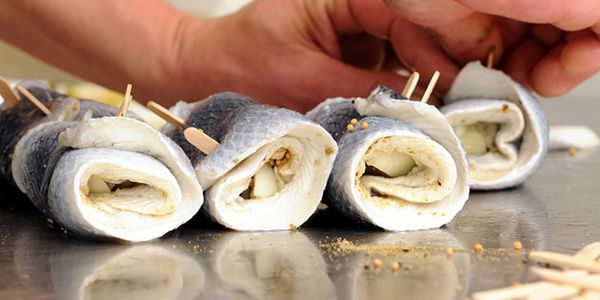 Aschekreuz, Fastenzeit & Heringsessen: Aschermittwoch-Bräuche kurz erklärt