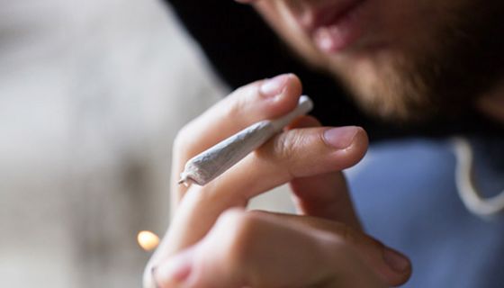 Kiffen reduziert offenbar die Durchblutung des Gehirns.