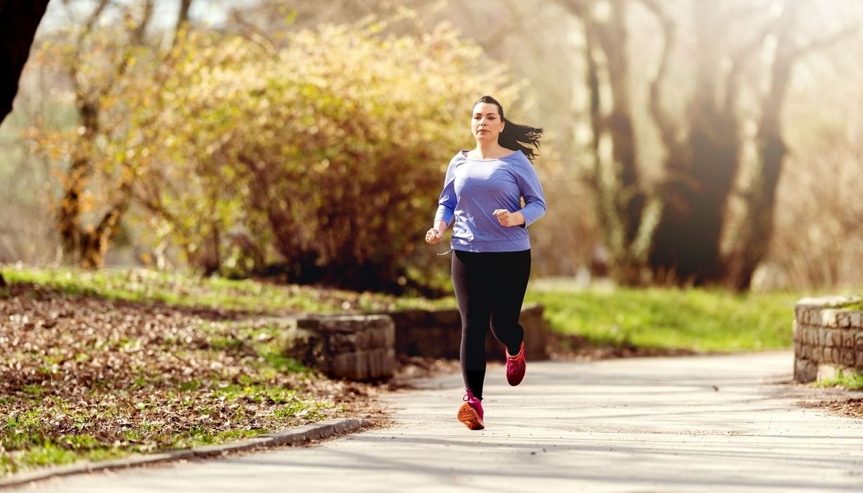 Junge Frau beim Joggen.