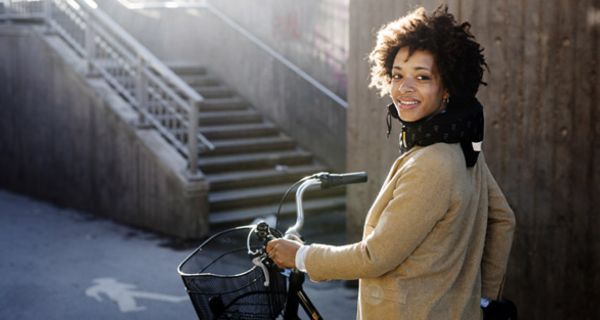 Ein Kopfairbag ist eine sichere Alternative zu einem Fahrradhelm.
