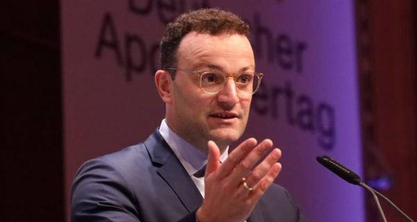 Jens Spahn betont, dass er die flächendeckende Versorgung erhalten will.