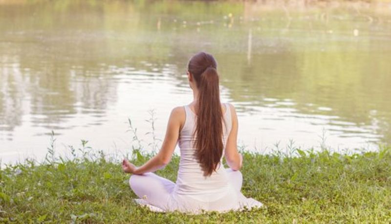 Meditieren macht ruhiger und gelassener.