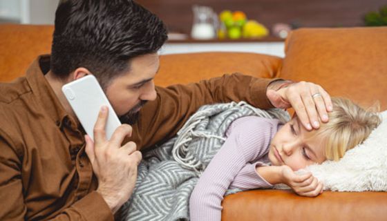 Viele Eltern meiden aus Angst vor einer Ansteckung mit dem Coroanvirus aktuell Arzttermine.