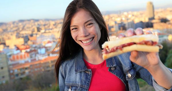 Genuss ohne Reue? Forscher raten Asthmatikern, weniger Wurst zu essen.