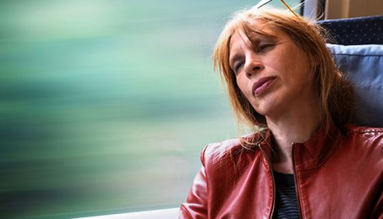 Während der Menopause haben viele Frauen Probleme mit dem Schlaf.