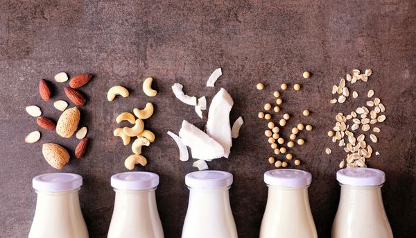 Pflanzendrink statt Kuhmilch? Studie zeigt, was bei den Nährstoffen am besten abschneidet