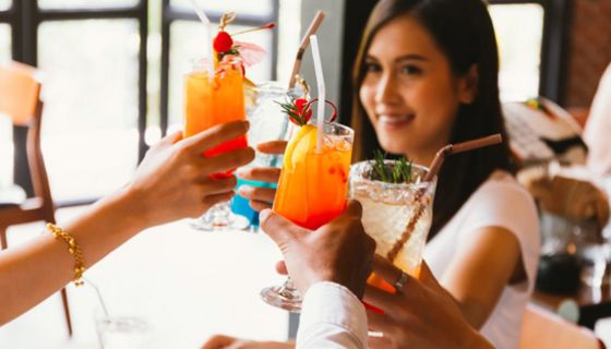 Viele Menschen wollen während der Fastenzeit auf Alkohol verzichten.