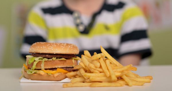 Mehrere Milliarden Euro kostet den Staat die ungesunde Ernährung der Deutschen.