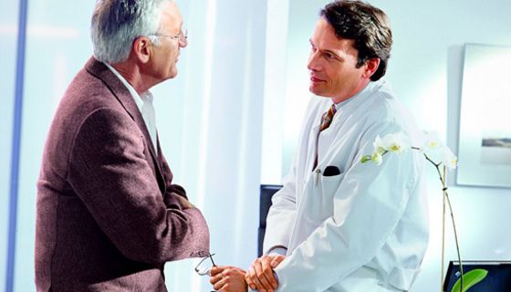 Patient und Arzt im Gespräch