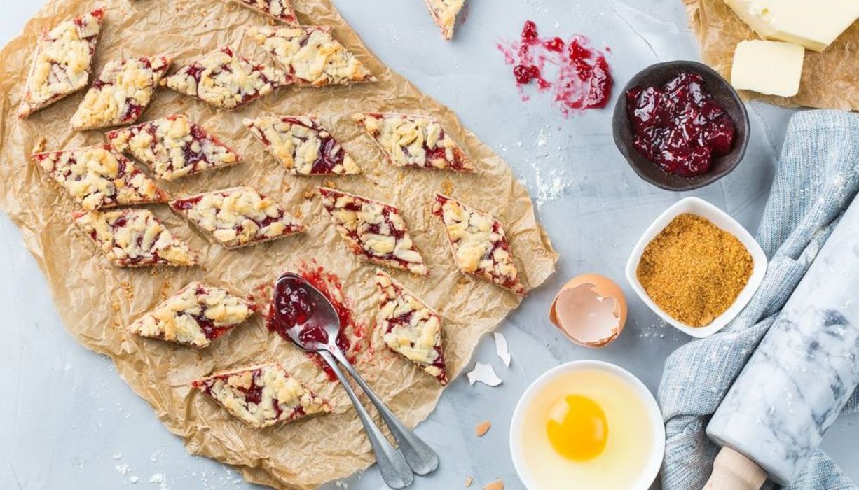 Grießrauten mit Balsamico-Kirschen | aponet.de