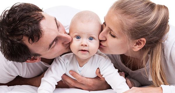 Ein Baby beeinflusst das Immunsystem von Paaren.