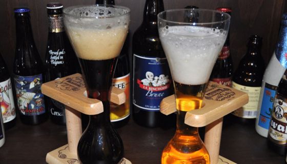 Dunkles und helles Bier