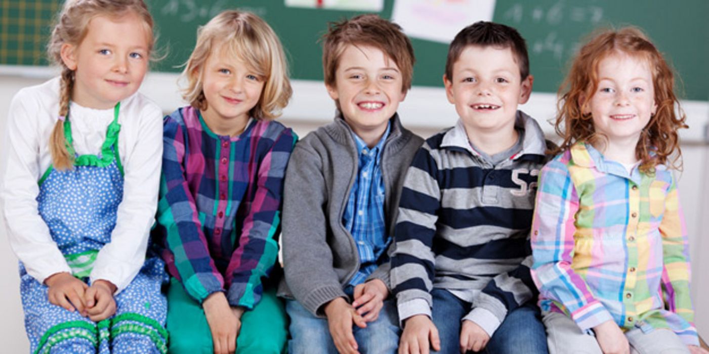 Forscher haben untersucht, was ein späterer Unterrichtsbeginn für Kinder bedeuten würde.