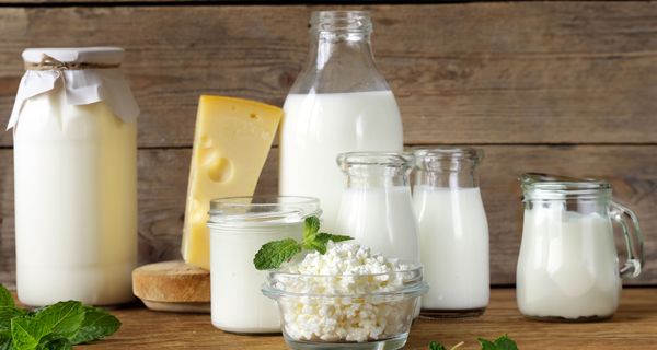Milchprodukte enthalten viel Calcium.