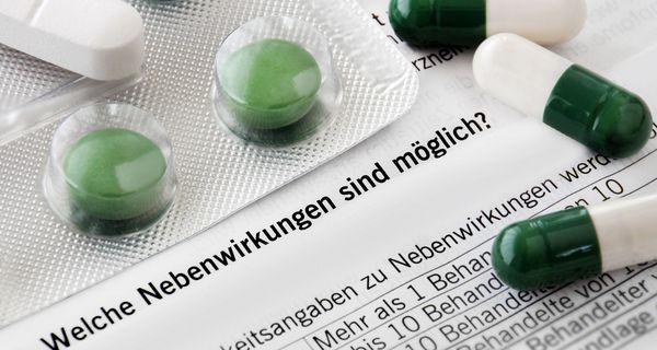 Nebenwirkung und Tabletten.