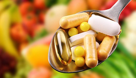 Fischöl und Co. haben offenbar positive Wechselwirkungen mit Medikamenten gegen Depressionen.