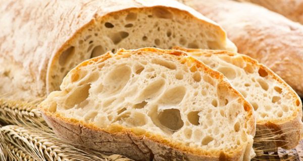 Aufgeschnittenes Ciabatta-Brot